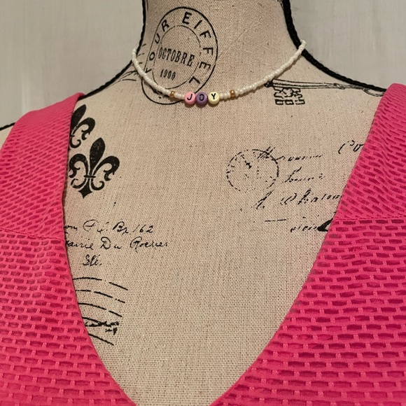 Joy 🧡 Glass Beaded Necklace - Picture 7 of 8